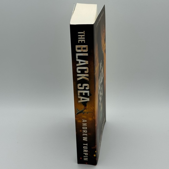 The Black Sea by Andrew Turpin - Paperback - Picture 3 of 3